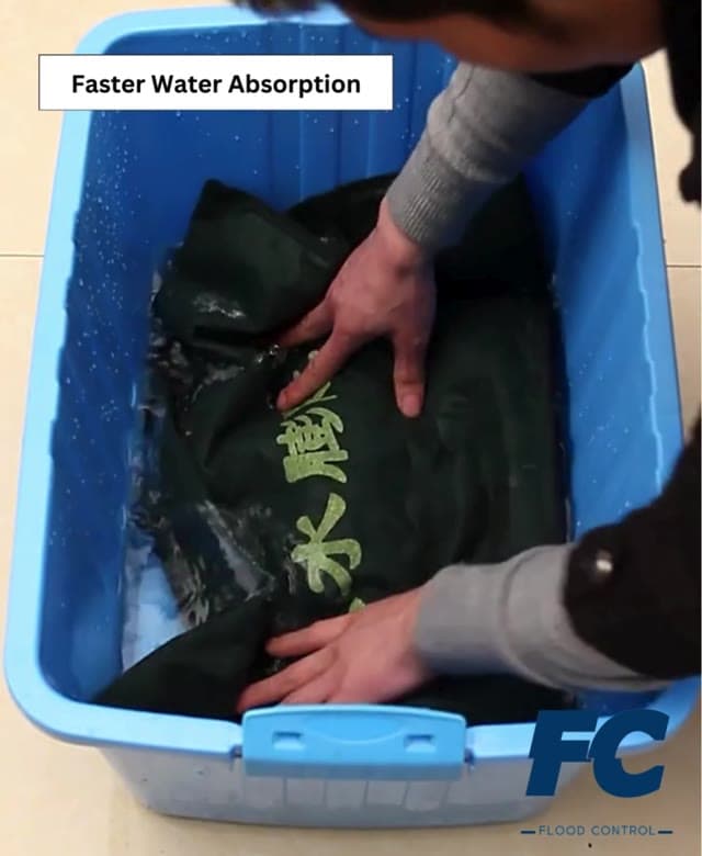 Water-Activated Sandbags vs Traditional Sandbags: Storage, Speed, Weight and Reuse